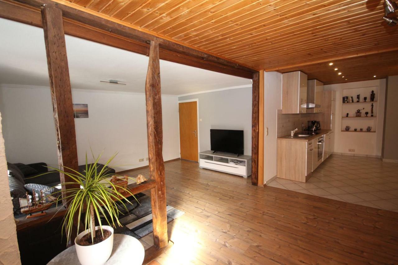 Ferienwohnung Ehlen im Alten Winzerhaus Zeltingen-Rachtig Exterior foto